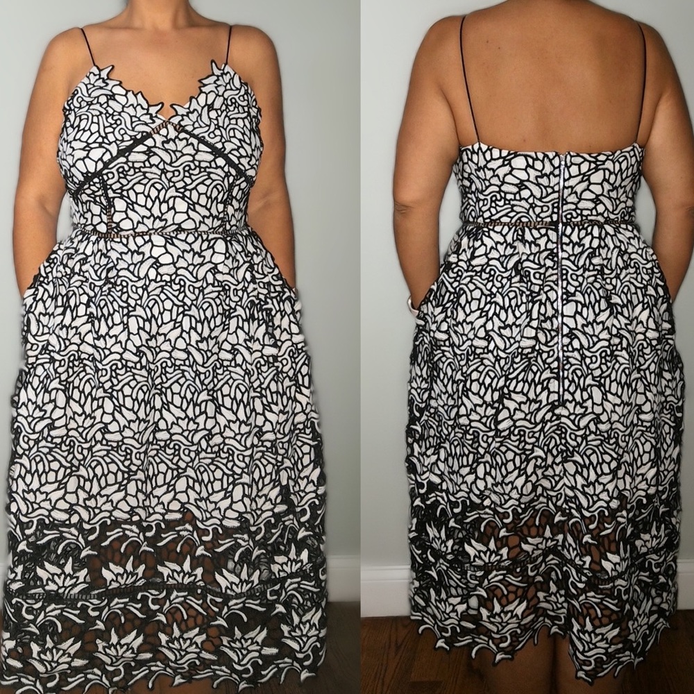 Elliatt Embroiled Midi Dress - Sz XL